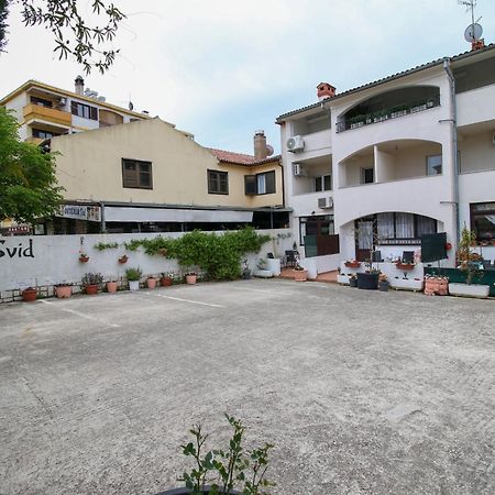 Apartment Svid Ровінь Екстер'єр фото