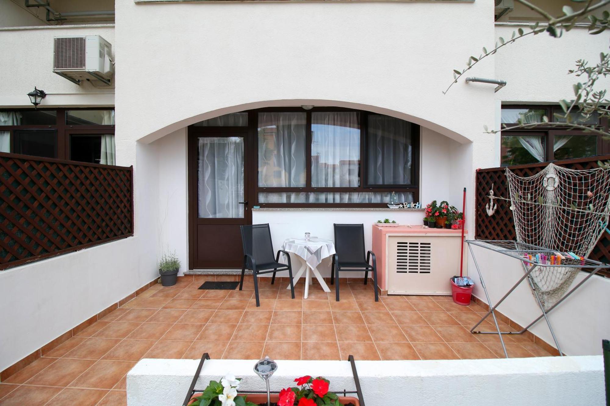 Apartment Svid Ровінь Екстер'єр фото