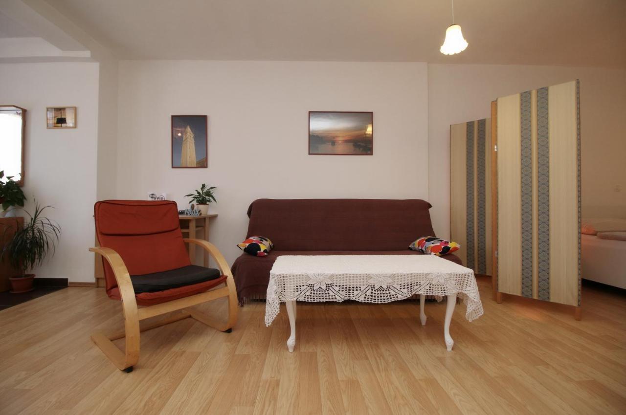 Apartment Svid Ровінь Екстер'єр фото